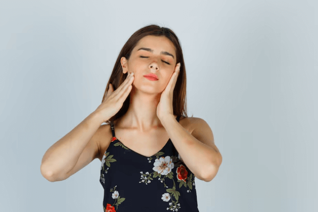 How to Get Glowing Skin Naturally: Say Goodbye to Makeup