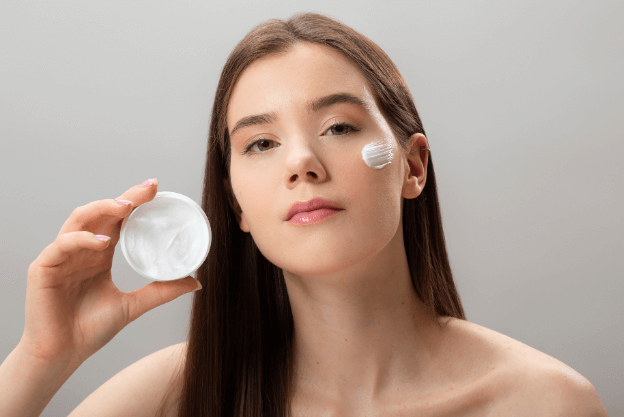 Hydrate Your Skin With a Good Moisturizer